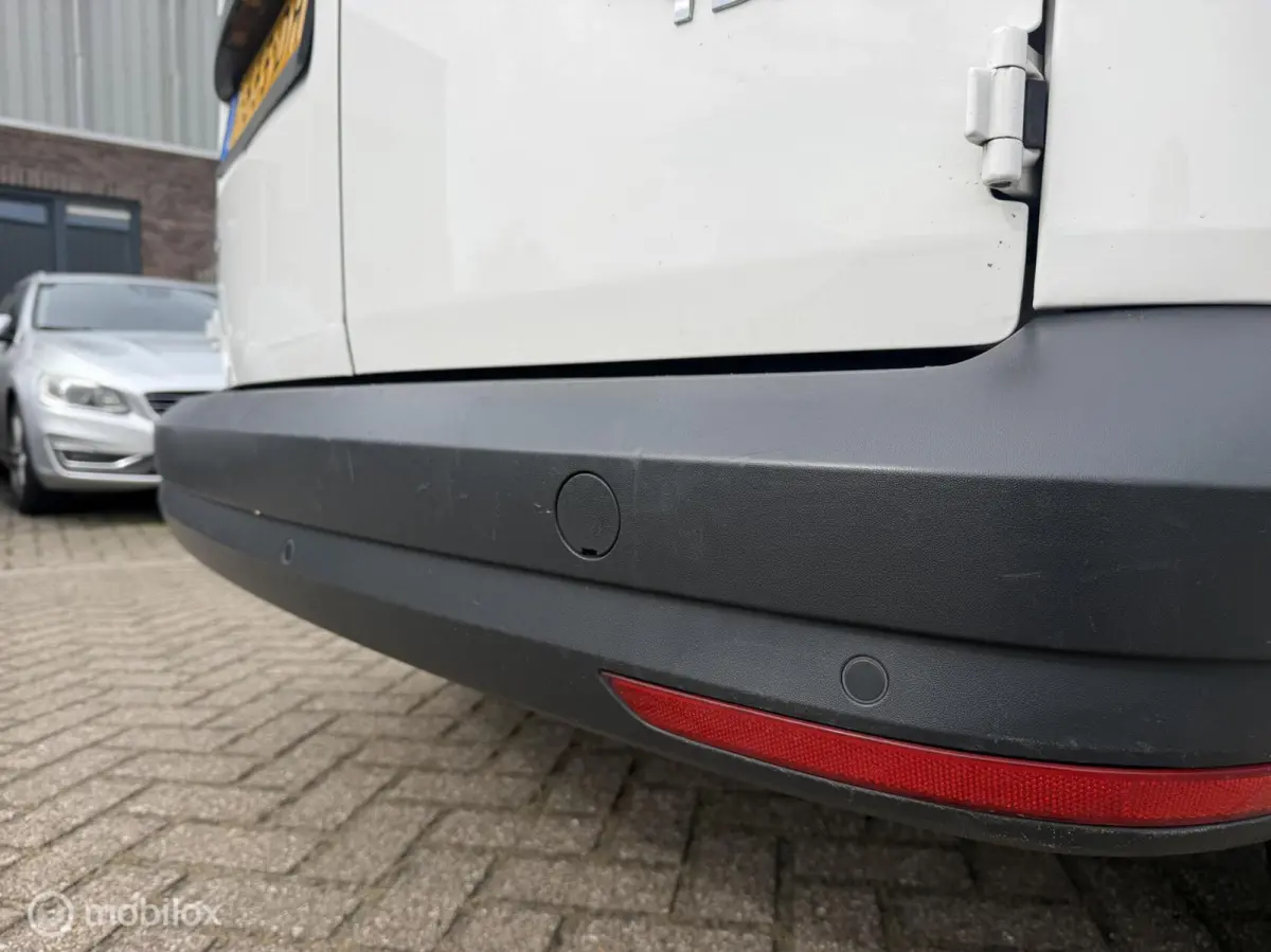 Bestel 2.0 TDI L1H1 BMT Comfortline Euro 6