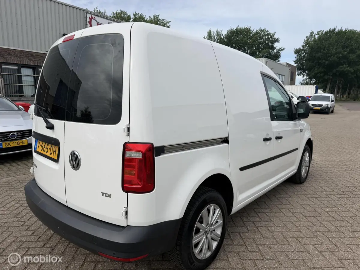 Bestel 2.0 TDI L1H1 BMT Comfortline Euro 6