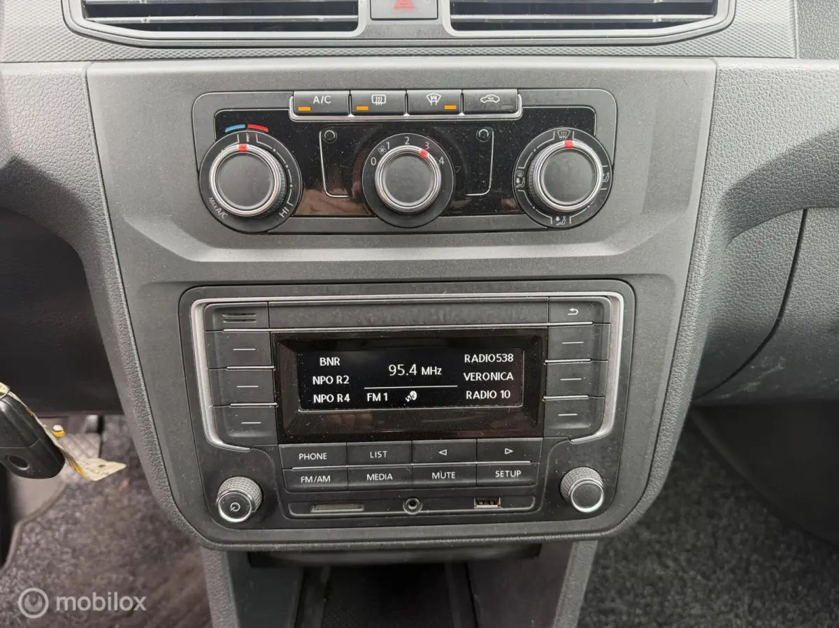 Bestel 2.0 TDI L1H1 BMT Comfortline Euro 6