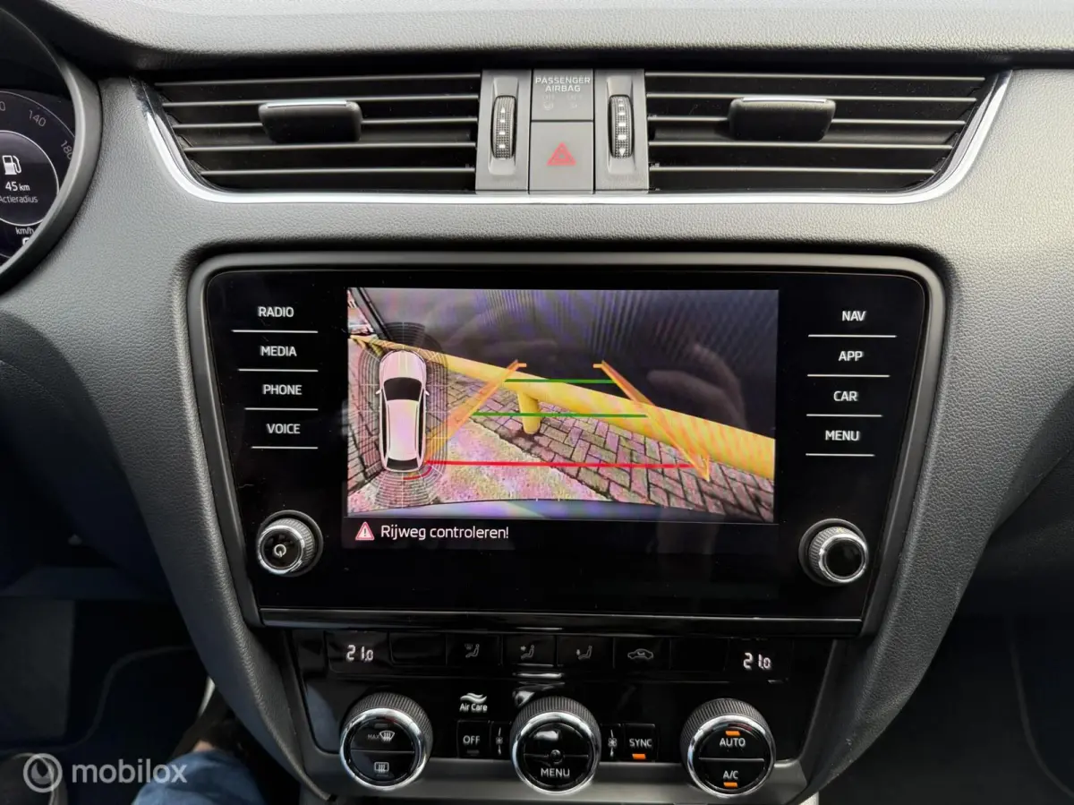 1.0 TSI Style AUTOMAAT | ACC | TOPSTAAT