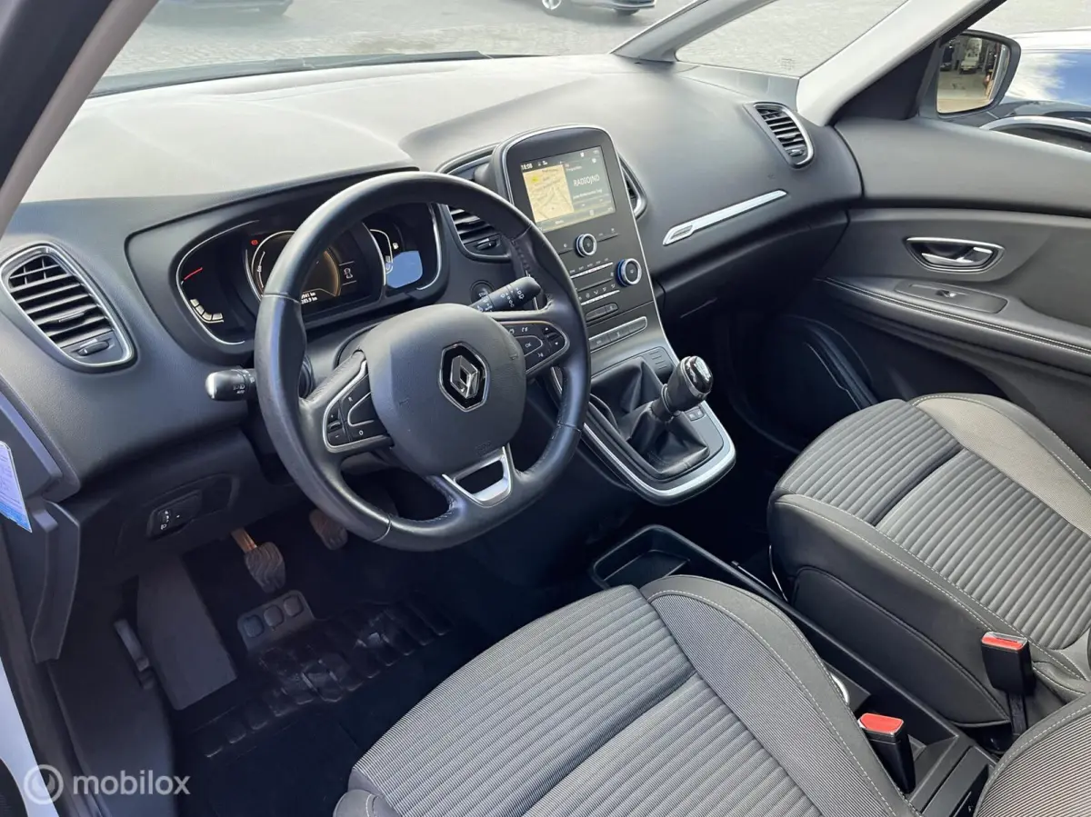 1.2 TCe Zen NAVI*CLIMA*TREKHAAK*CRUISE*PDC*