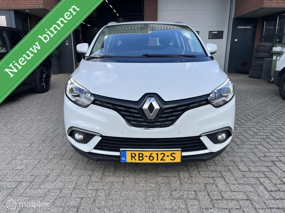 1.2 TCe Zen NAVI*CLIMA*TREKHAAK*CRUISE*PDC*