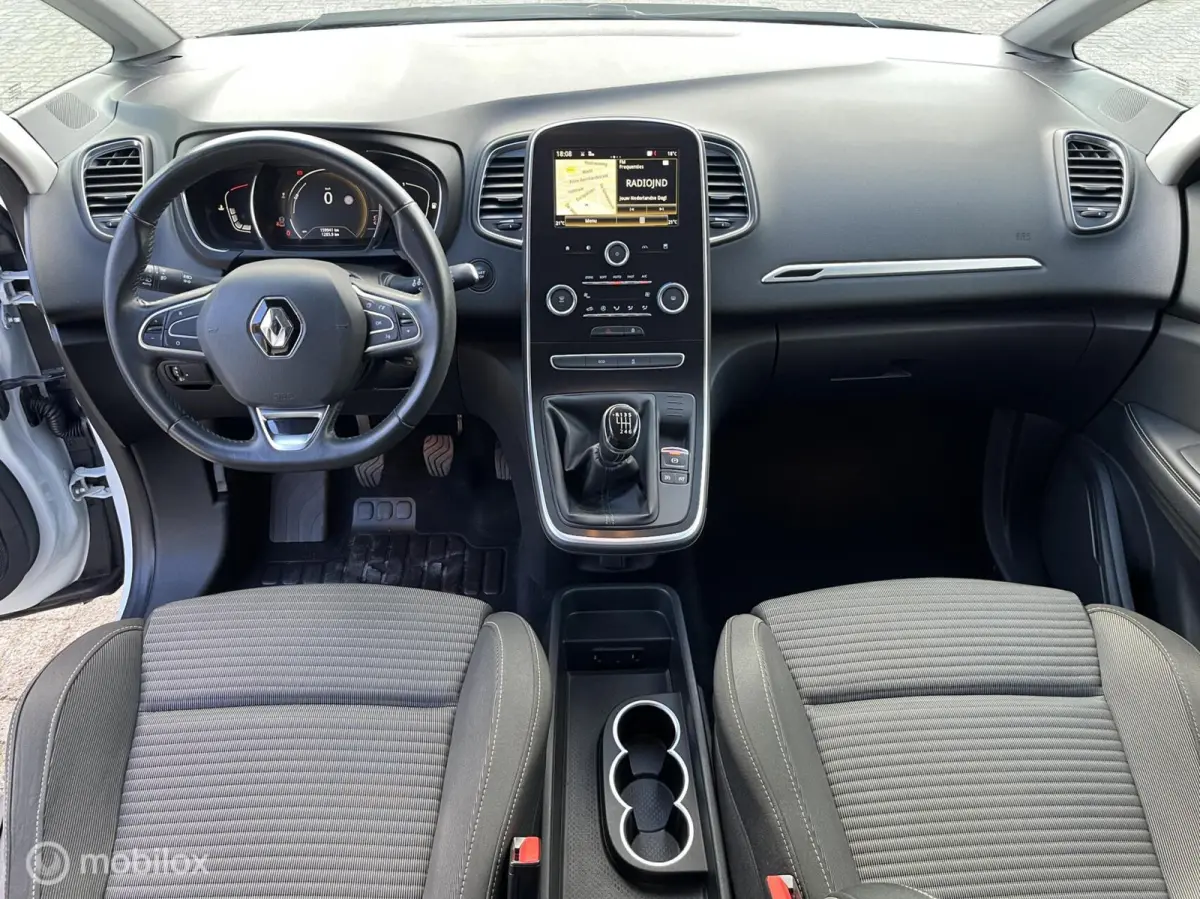 1.2 TCe Zen NAVI*CLIMA*TREKHAAK*CRUISE*PDC*