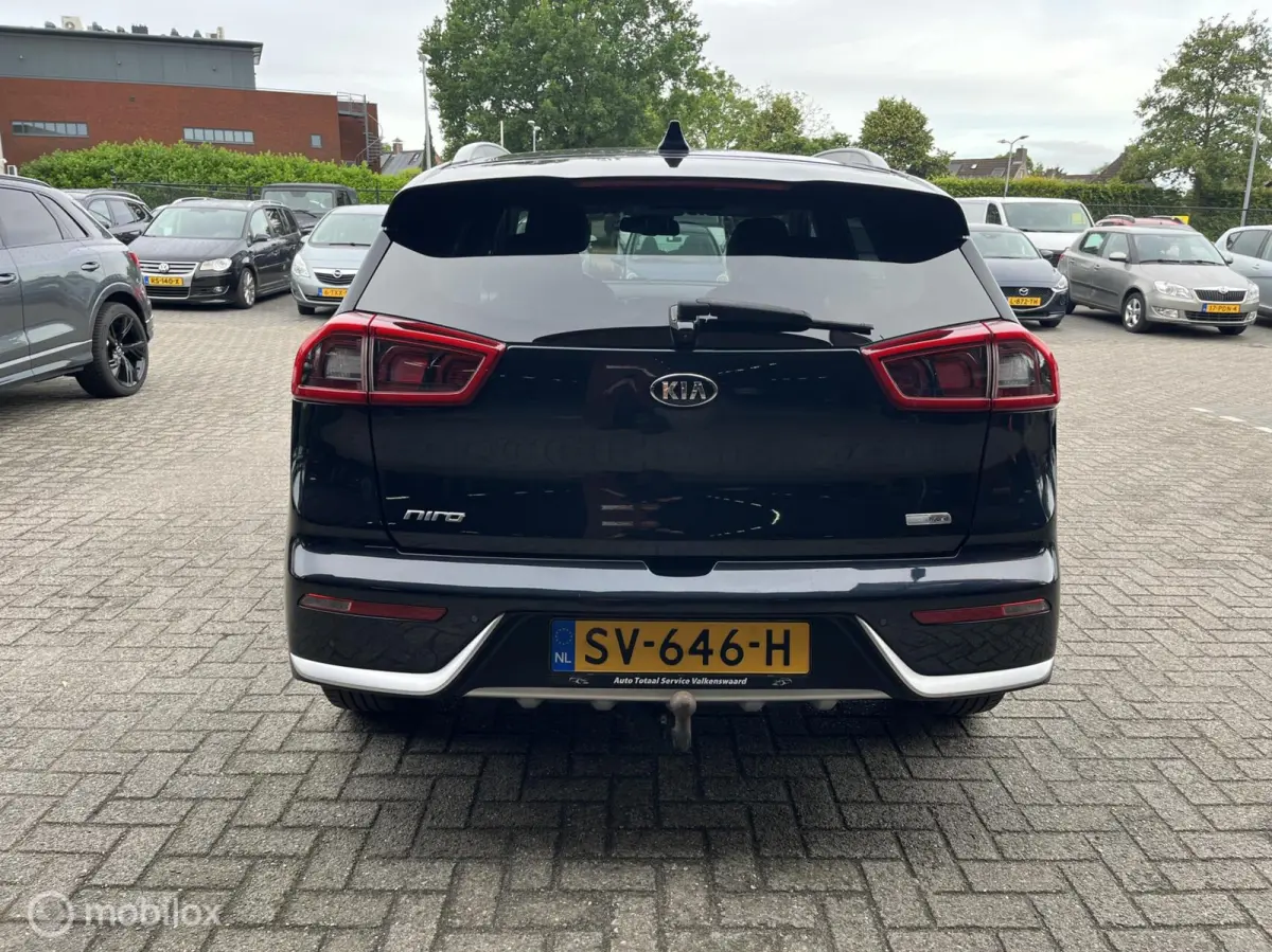 1.6 GDi Hybrid DynamicLine LEDER*NAVI*TREKHAAK*ACC*