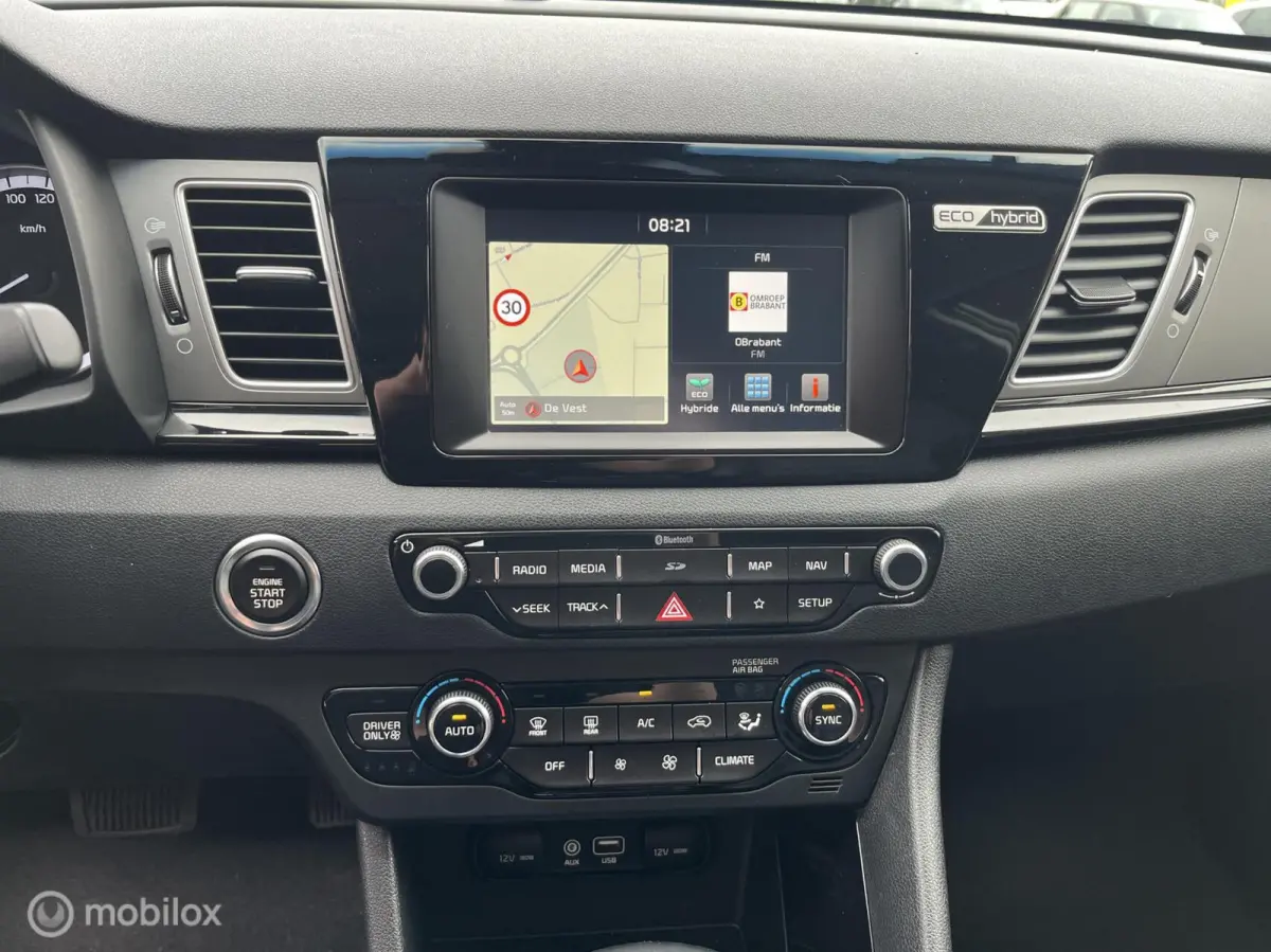 1.6 GDi Hybrid DynamicLine LEDER*NAVI*TREKHAAK*ACC*