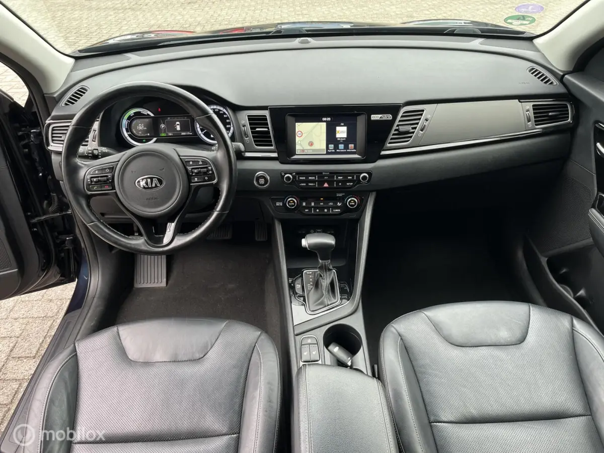 1.6 GDi Hybrid DynamicLine LEDER*NAVI*TREKHAAK*ACC*