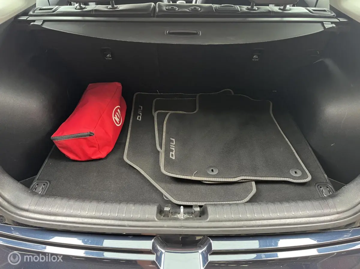 1.6 GDi Hybrid DynamicLine LEDER*NAVI*TREKHAAK*ACC*