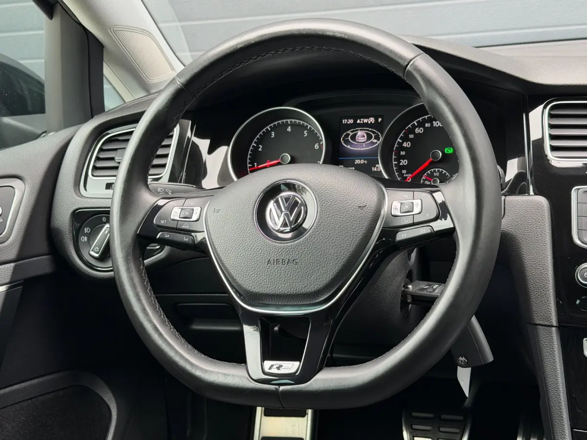1.4 TSI ACT Connected Series R-line|AUTOMAAT|CAMERA|STOEL/STOEL VERWM.