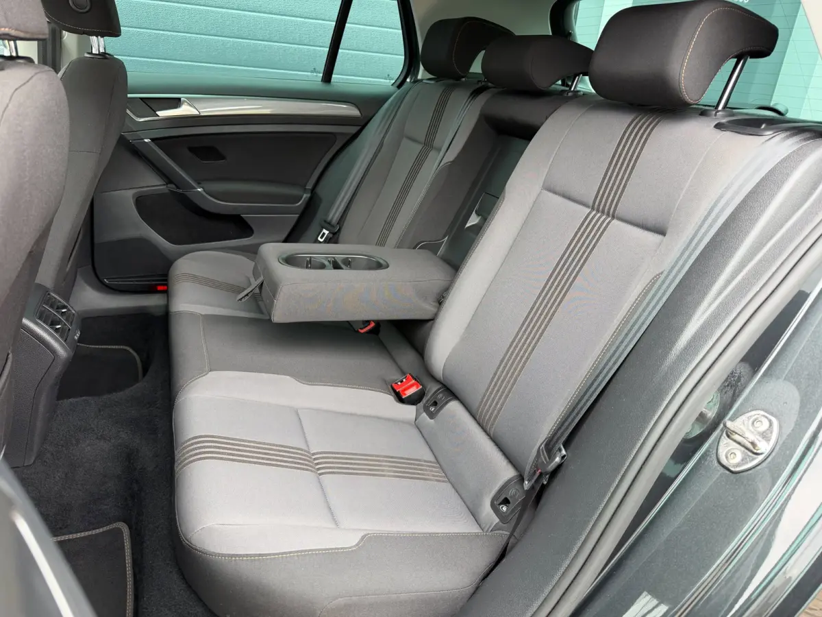 1.4 TSI ACT Connected Series R-line|AUTOMAAT|CAMERA|STOEL/STOEL VERWM.