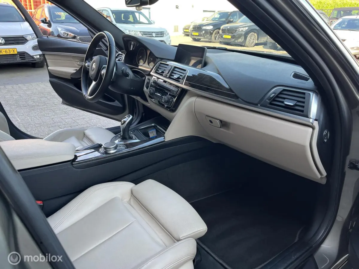 330i xDrive Centennial High Executive