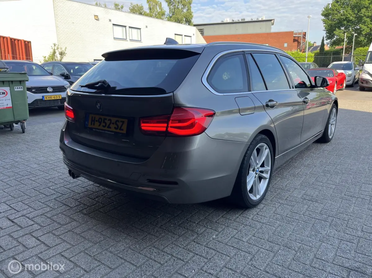 330i xDrive Centennial High Executive