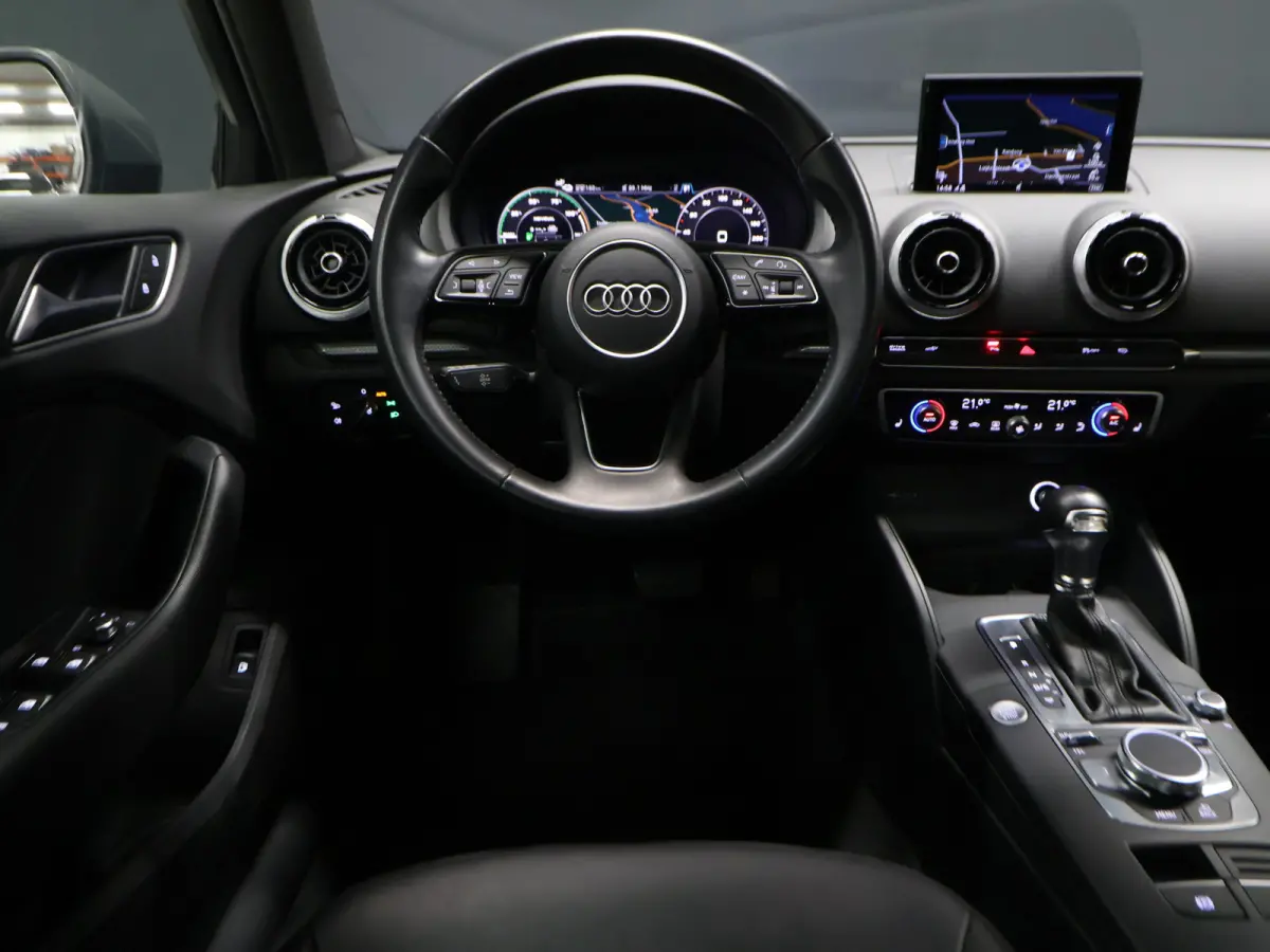 1.4 e-tron Sport Pro Line plus [STOELVERWARMING, DIGITAL DASH, PDC V+A, CRUISE CONTROL, BLUETOOTH, NAVIGATIE, CLIMATE CONTROL, NIEUWSTAAT]