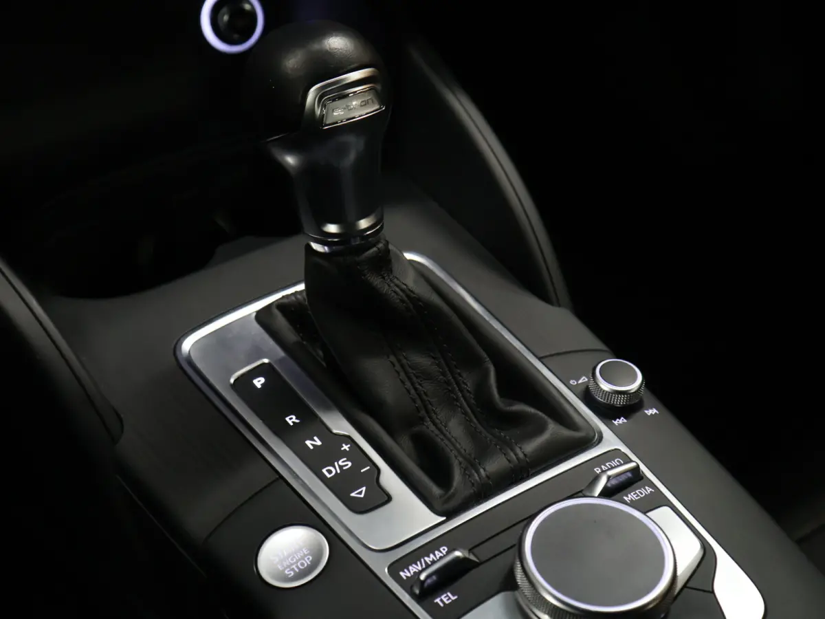 1.4 e-tron Sport Pro Line plus [STOELVERWARMING, DIGITAL DASH, PDC V+A, CRUISE CONTROL, BLUETOOTH, NAVIGATIE, CLIMATE CONTROL, NIEUWSTAAT]