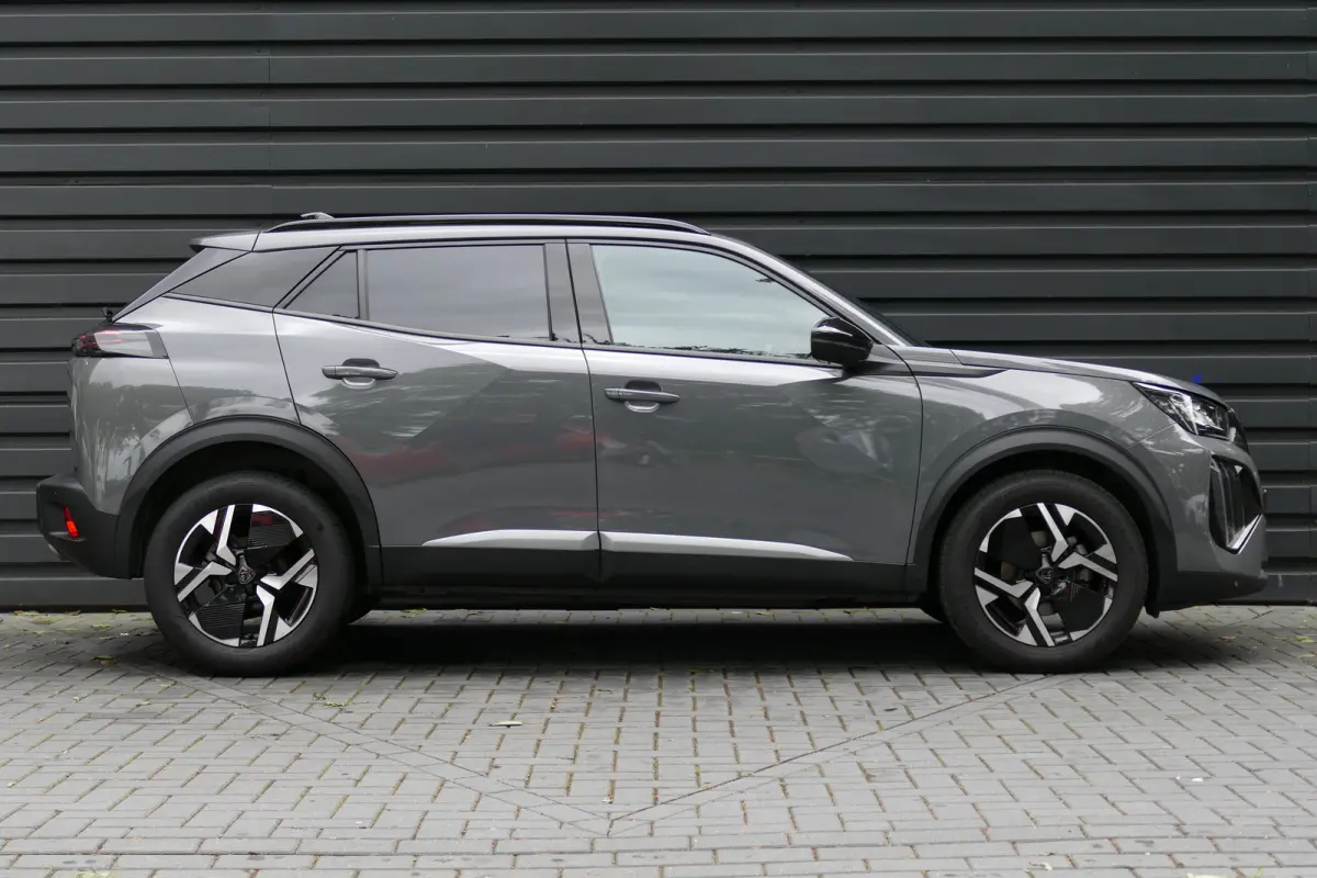1.2 PURETECH 100PK ALLURE / CLIMA / FULL-LED / KEYLESS / NAVI / PDC / BLUETOOTH / CRUISECONTROL / 1E EIGENAAR / SCHITTERENDE STAAT !!