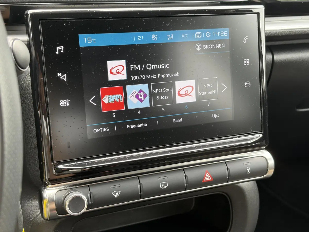1.2 PureTech S&S Feel Edition Navi,Clima,Cruise,N.A.P,D-riem vv in 2023,Pdc,Lm velgen,Apk tot 04-2027