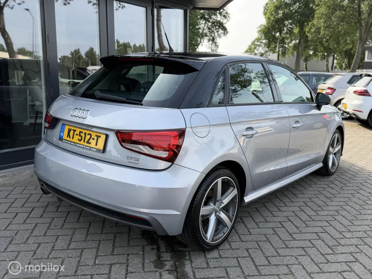 1.0 TFSI Sport S line Edition|NAVI|NAP|APK|