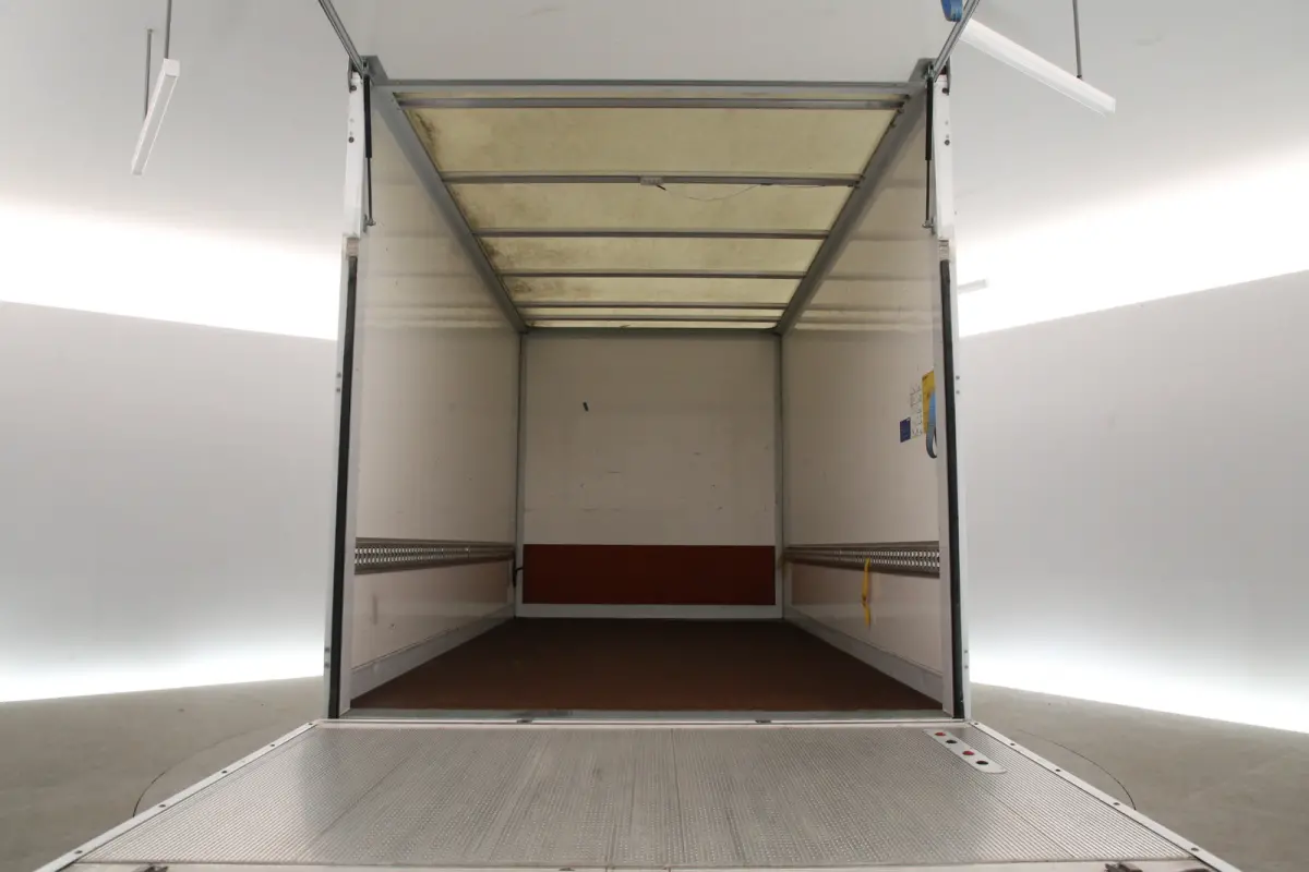 2.2D N1* 140PK 3.5t | Bakwagen | Laadklep | Camera | Airco | Cruise | 3 Zits | Laadbak