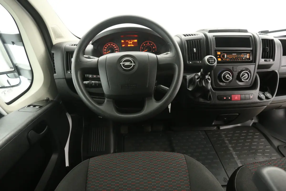 2.2D N1* 140PK 3.5t | Bakwagen | Laadklep | Camera | Airco | Cruise | 3 Zits | Laadbak