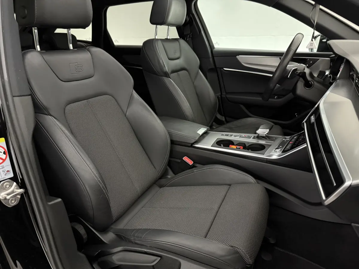 C8 50 TFSI e Quattro S-Line | Pano | Virtual | Cruise | Carplay | Parkeersens. | Keyless | LED