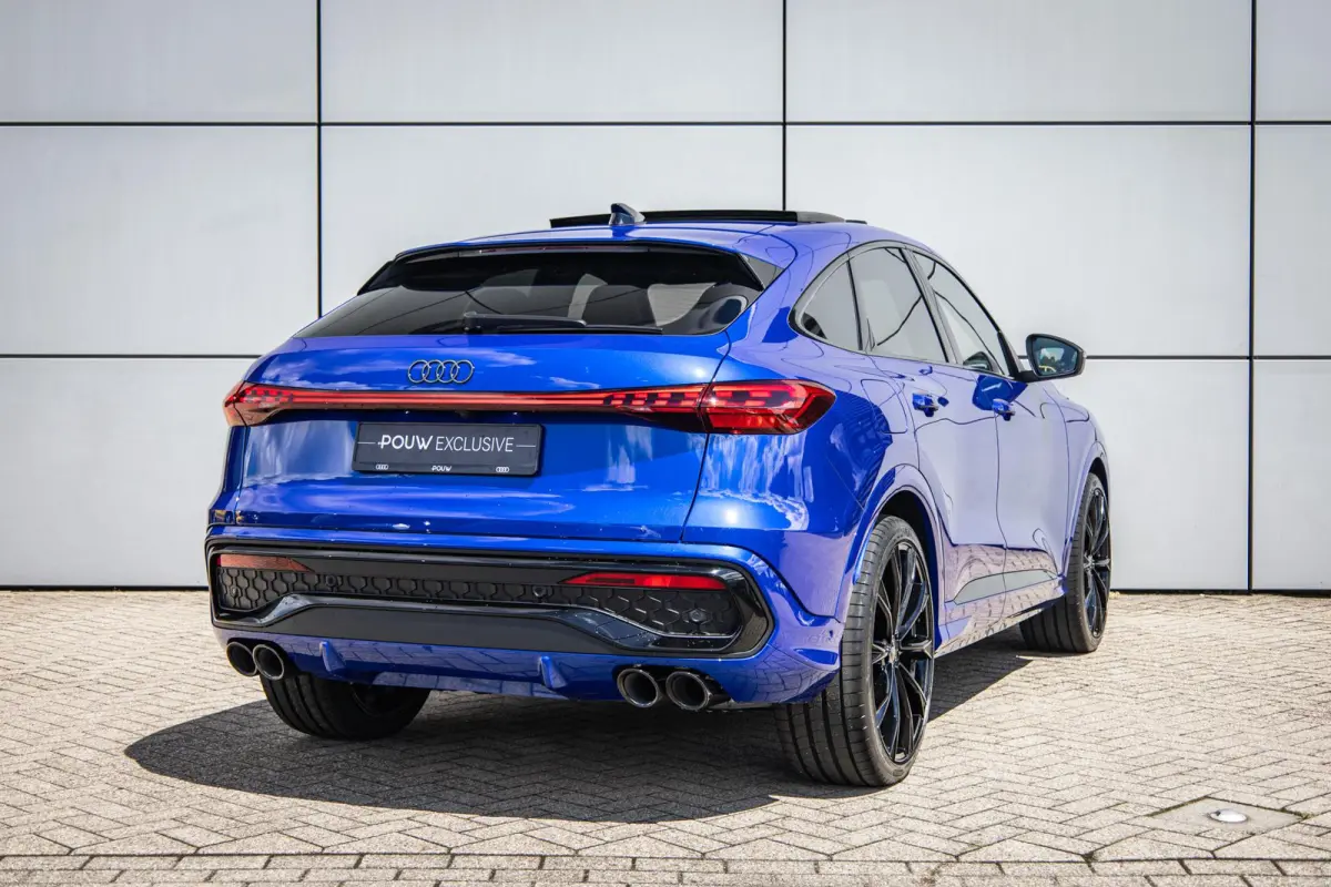 2.0 TFSI e-hybrid quattro S edition Competition | Panoramadak | 22" Velgen | SQ5 Uitlaat