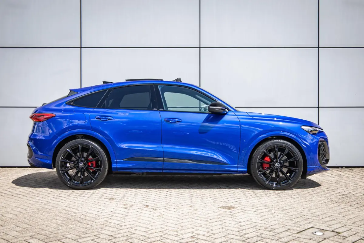 2.0 TFSI e-hybrid quattro S edition Competition | Panoramadak | 22" Velgen | SQ5 Uitlaat