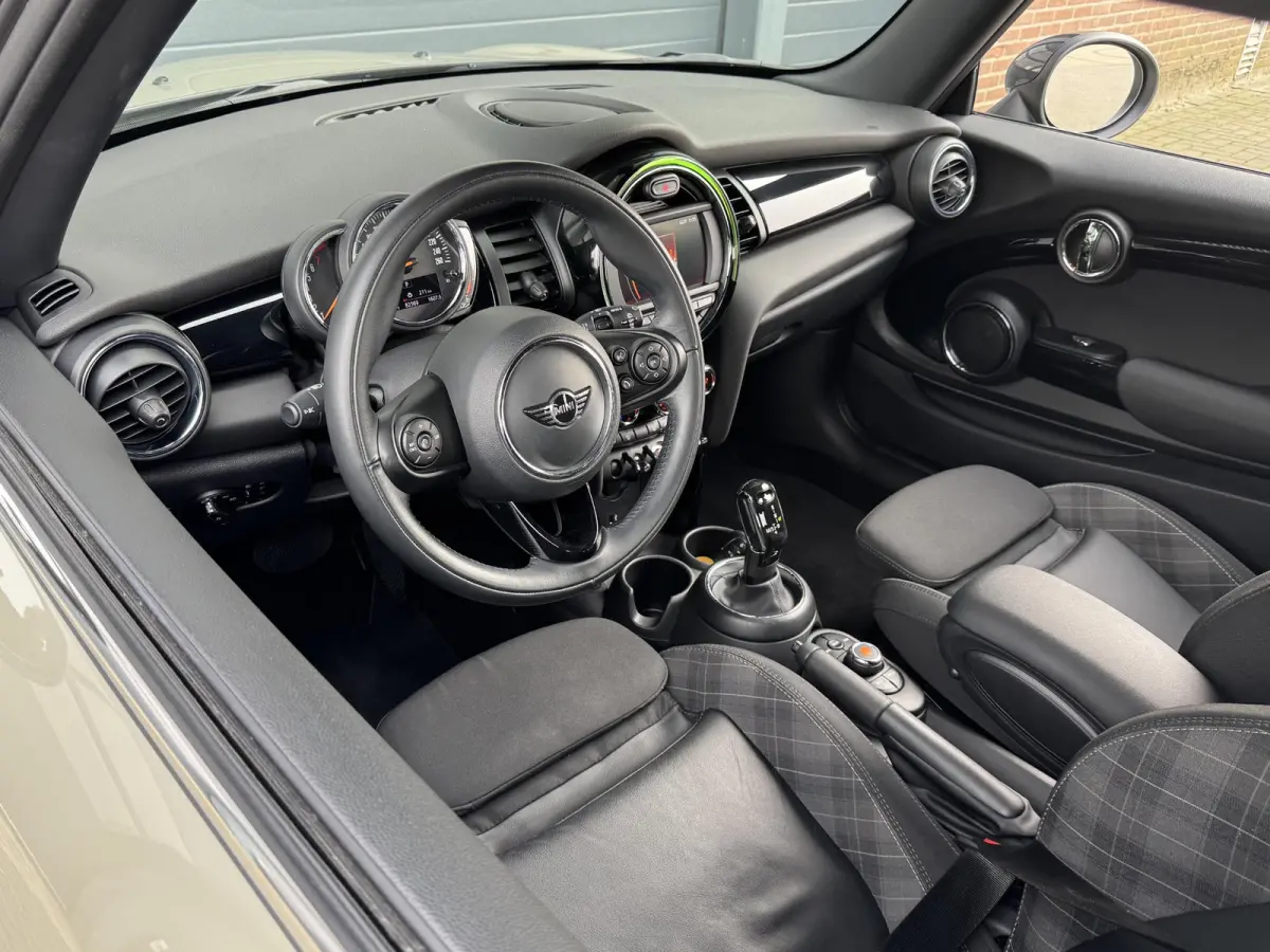 2.0 S CHILI I AUTOMAAT I 192PK I STOELVERWARMING I CRUISE CONTROL I CLIMATE CONTROL