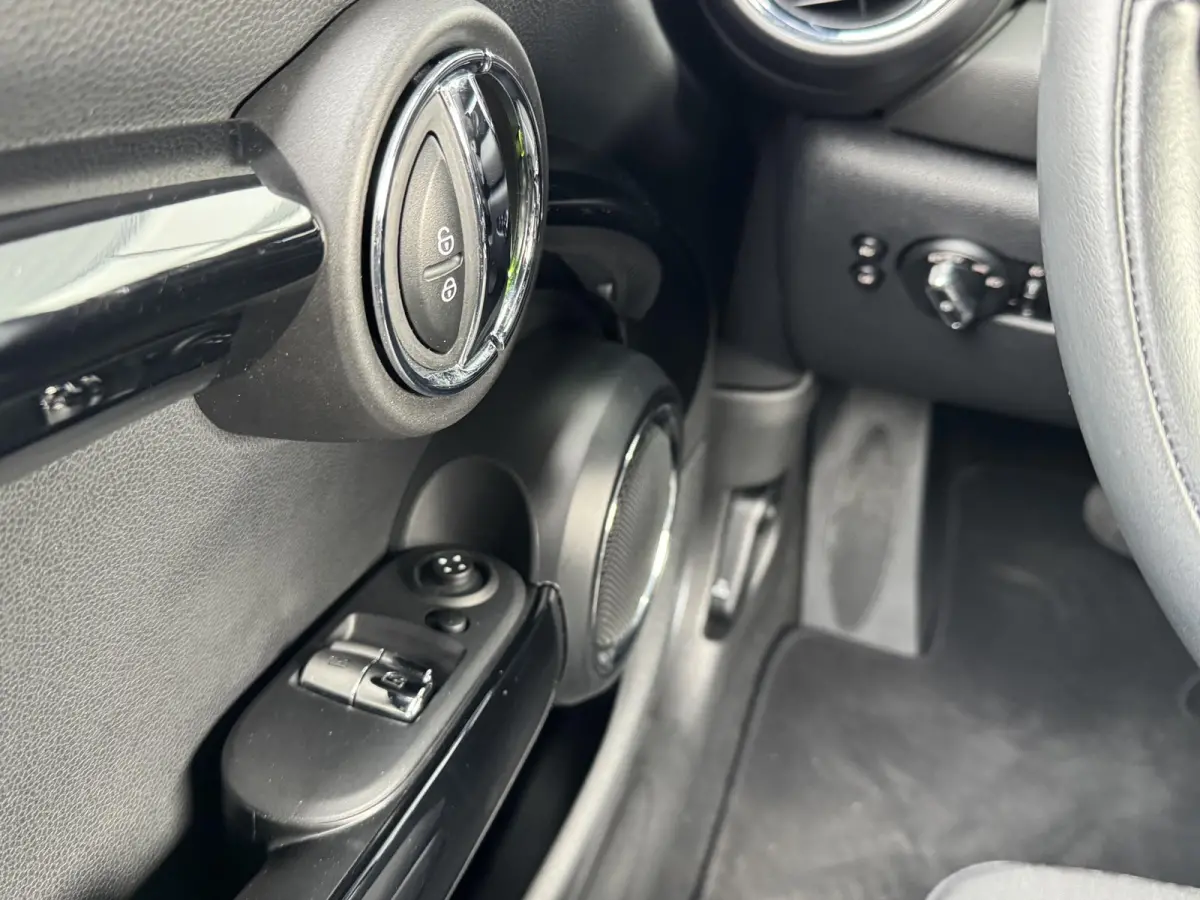 2.0 S CHILI I AUTOMAAT I 192PK I STOELVERWARMING I CRUISE CONTROL I CLIMATE CONTROL