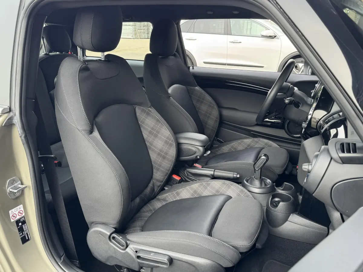 2.0 S CHILI I AUTOMAAT I 192PK I STOELVERWARMING I CRUISE CONTROL I CLIMATE CONTROL