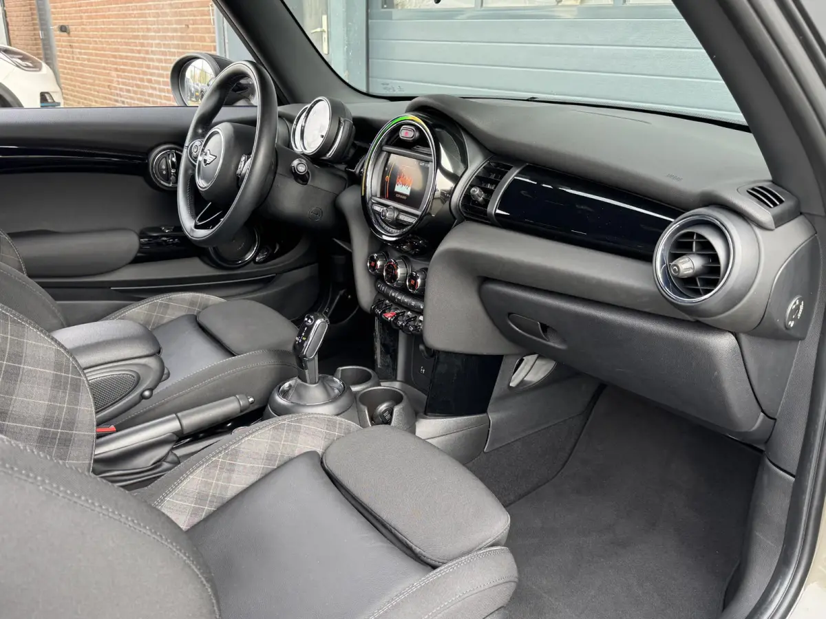 2.0 S CHILI I AUTOMAAT I 192PK I STOELVERWARMING I CRUISE CONTROL I CLIMATE CONTROL