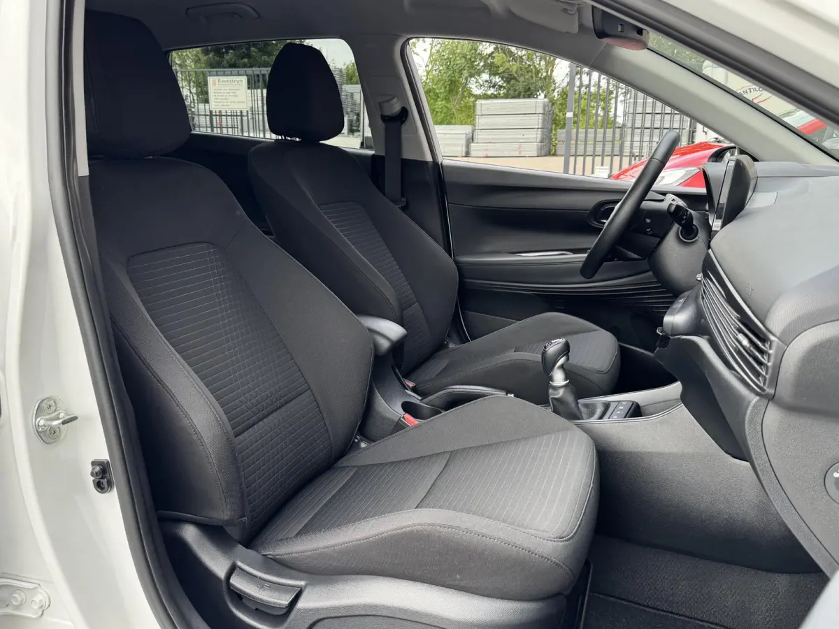 1.0 T-GDI PREMIUM I APPLE CARPLAY I CLIMATE CONTROL I CRUISE CONTROL I NAVIGATIESYSTEEM