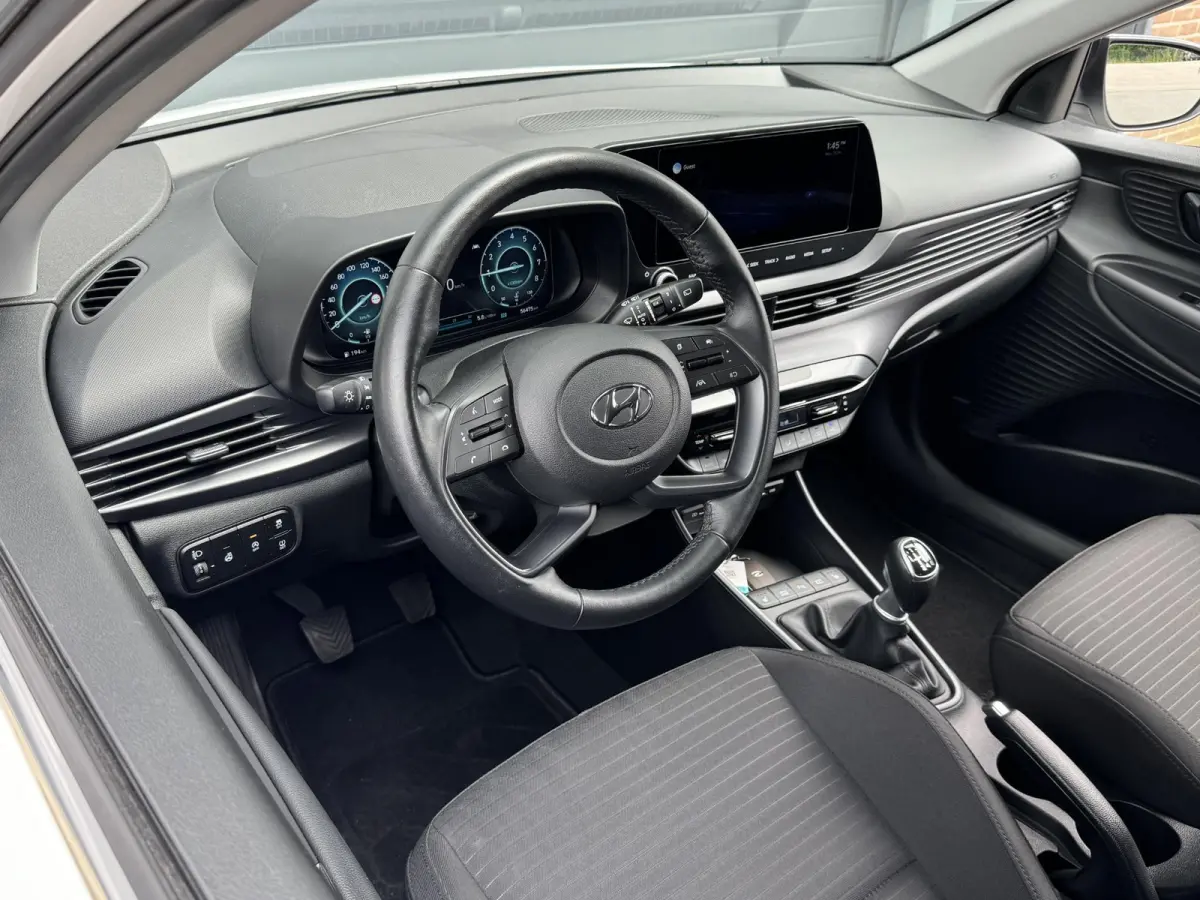 1.0 T-GDI PREMIUM I APPLE CARPLAY I CLIMATE CONTROL I CRUISE CONTROL I NAVIGATIESYSTEEM