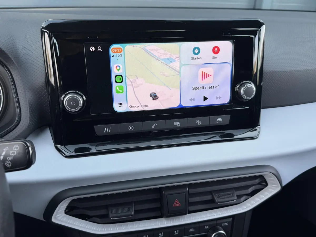 1.0 TSI STYLE I APPLE CARPLAY I CLIMATE CONTROL I CRUISE CONTROL I LICHT METALEN VELGEN