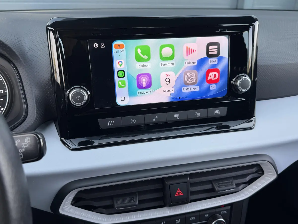1.0 TSI STYLE I APPLE CARPLAY I CLIMATE CONTROL I CRUISE CONTROL I LICHT METALEN VELGEN