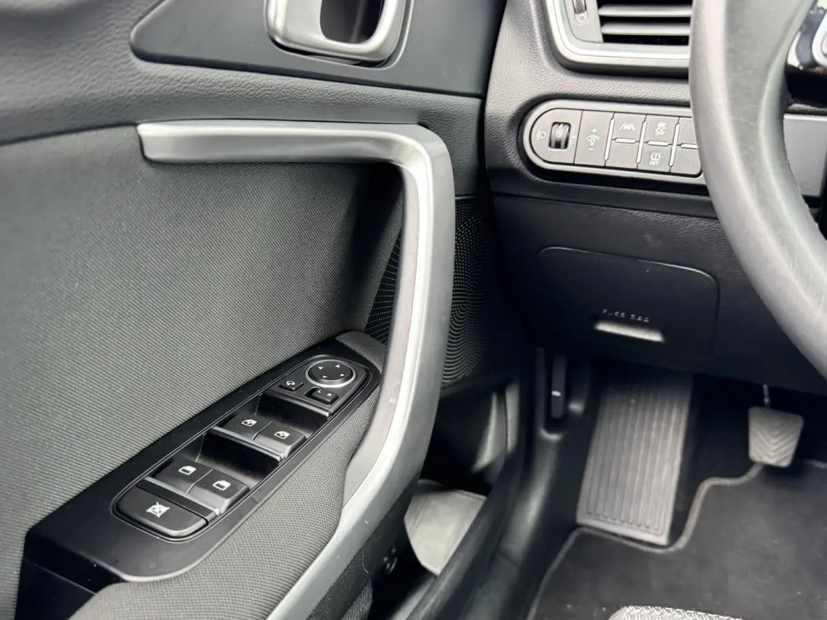 1.0 T-GDI DYNAMICLINE I APPLE CARPLAY I P-CAMERA I CLIMATE CONTROL I ADAPTIVE CRUISE CONTROL
