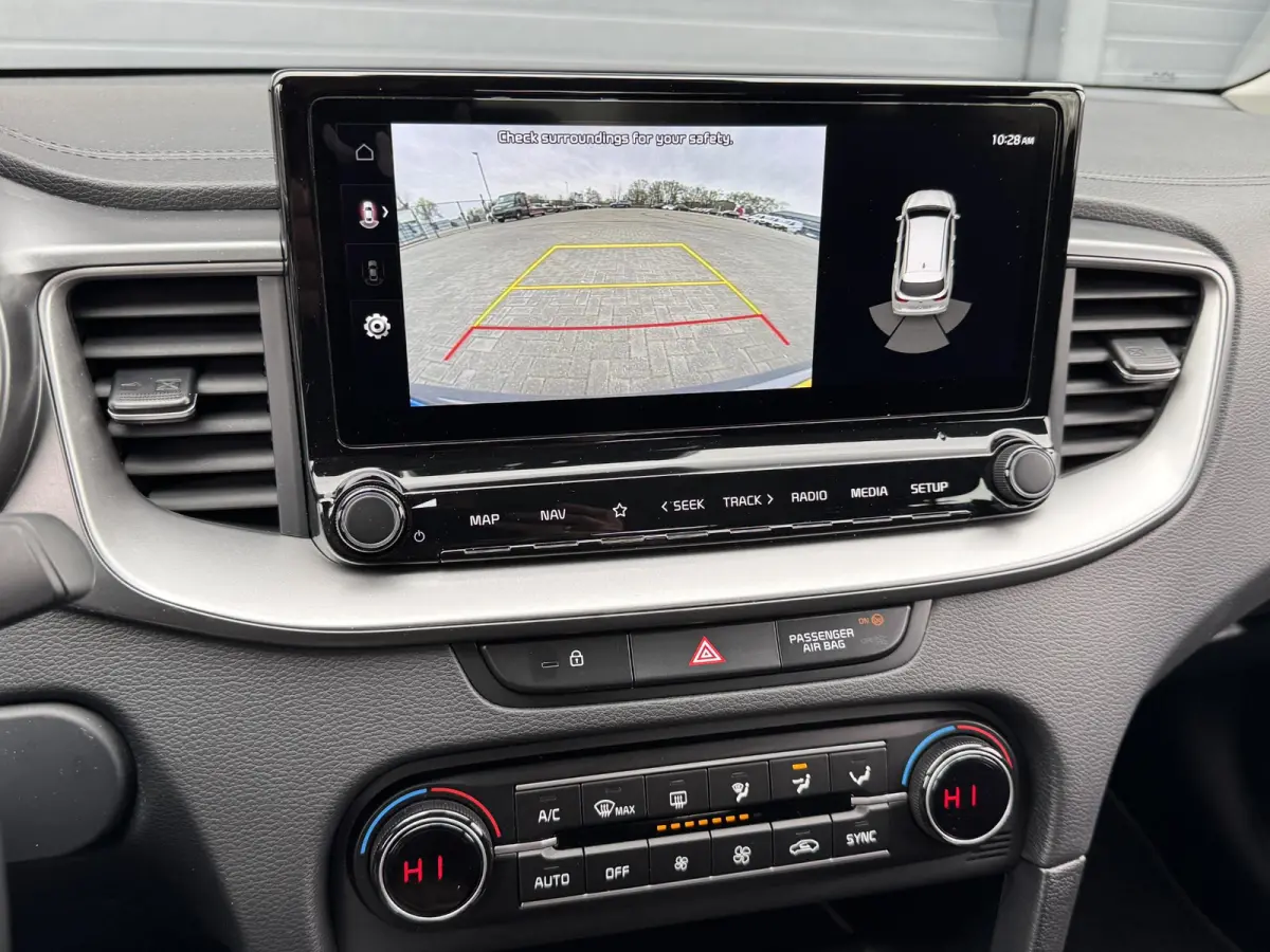 1.0 T-GDI DYNAMICLINE I APPLE CARPLAY I P-CAMERA I CLIMATE CONTROL I ADAPTIVE CRUISE CONTROL
