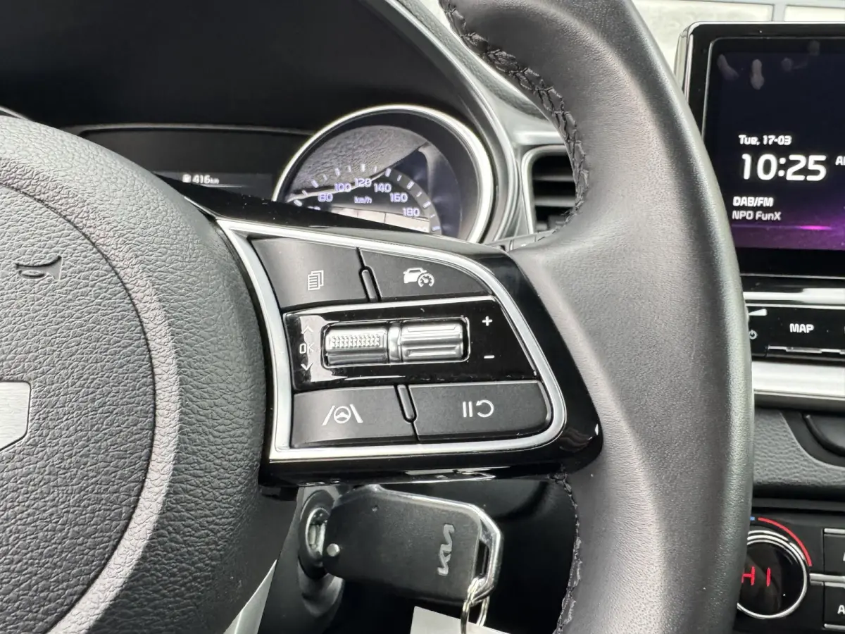 1.0 T-GDI DYNAMICLINE I APPLE CARPLAY I P-CAMERA I CLIMATE CONTROL I ADAPTIVE CRUISE CONTROL