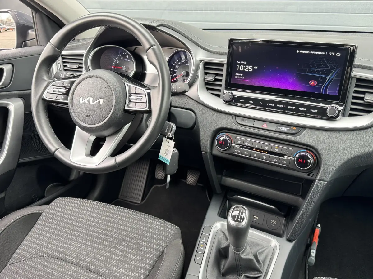 1.0 T-GDI DYNAMICLINE I APPLE CARPLAY I P-CAMERA I CLIMATE CONTROL I ADAPTIVE CRUISE CONTROL