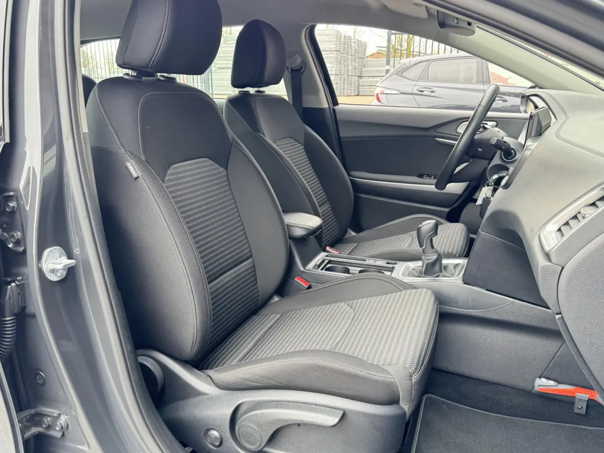 1.0 T-GDI DYNAMICLINE I APPLE CARPLAY I P-CAMERA I CLIMATE CONTROL I ADAPTIVE CRUISE CONTROL