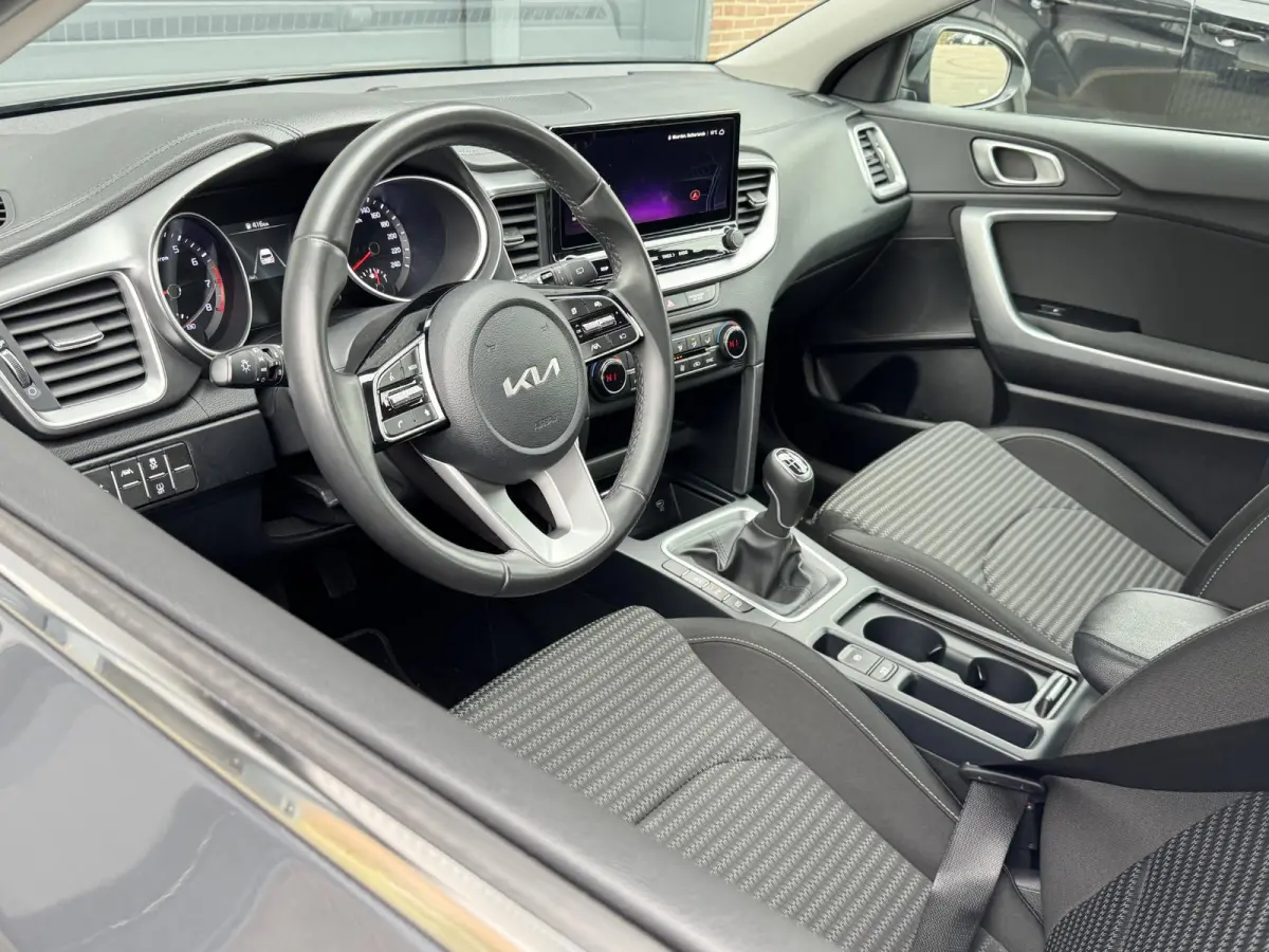 1.0 T-GDI DYNAMICLINE I APPLE CARPLAY I P-CAMERA I CLIMATE CONTROL I ADAPTIVE CRUISE CONTROL