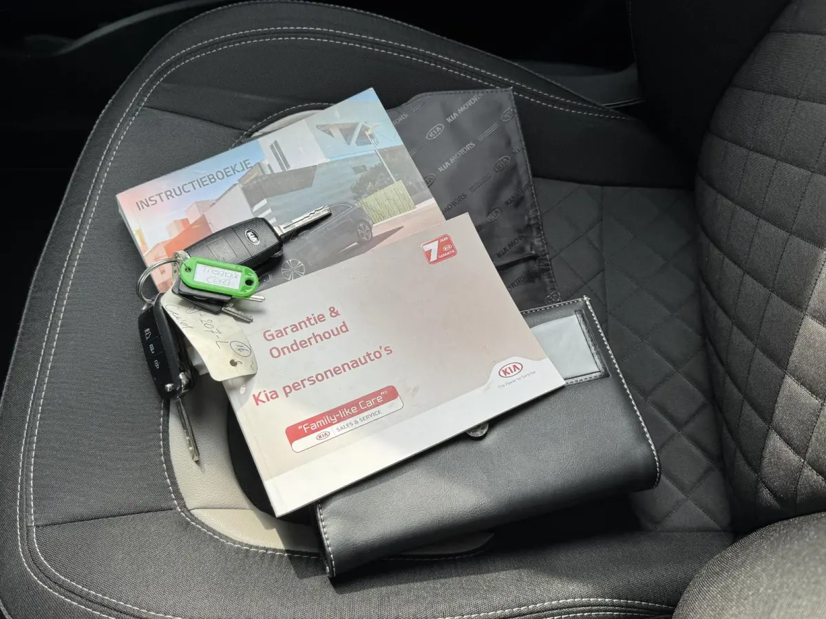 1.0 T-GDI GT-LINE EDITION I TREKHAAK I SCHUIF/KANTELDAK I APPLE CARPLAY I CLIMATE CONTROL