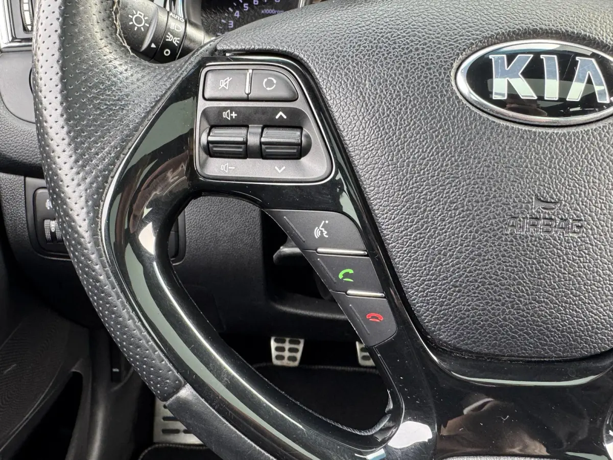 1.0 T-GDI GT-LINE EDITION I TREKHAAK I SCHUIF/KANTELDAK I APPLE CARPLAY I CLIMATE CONTROL