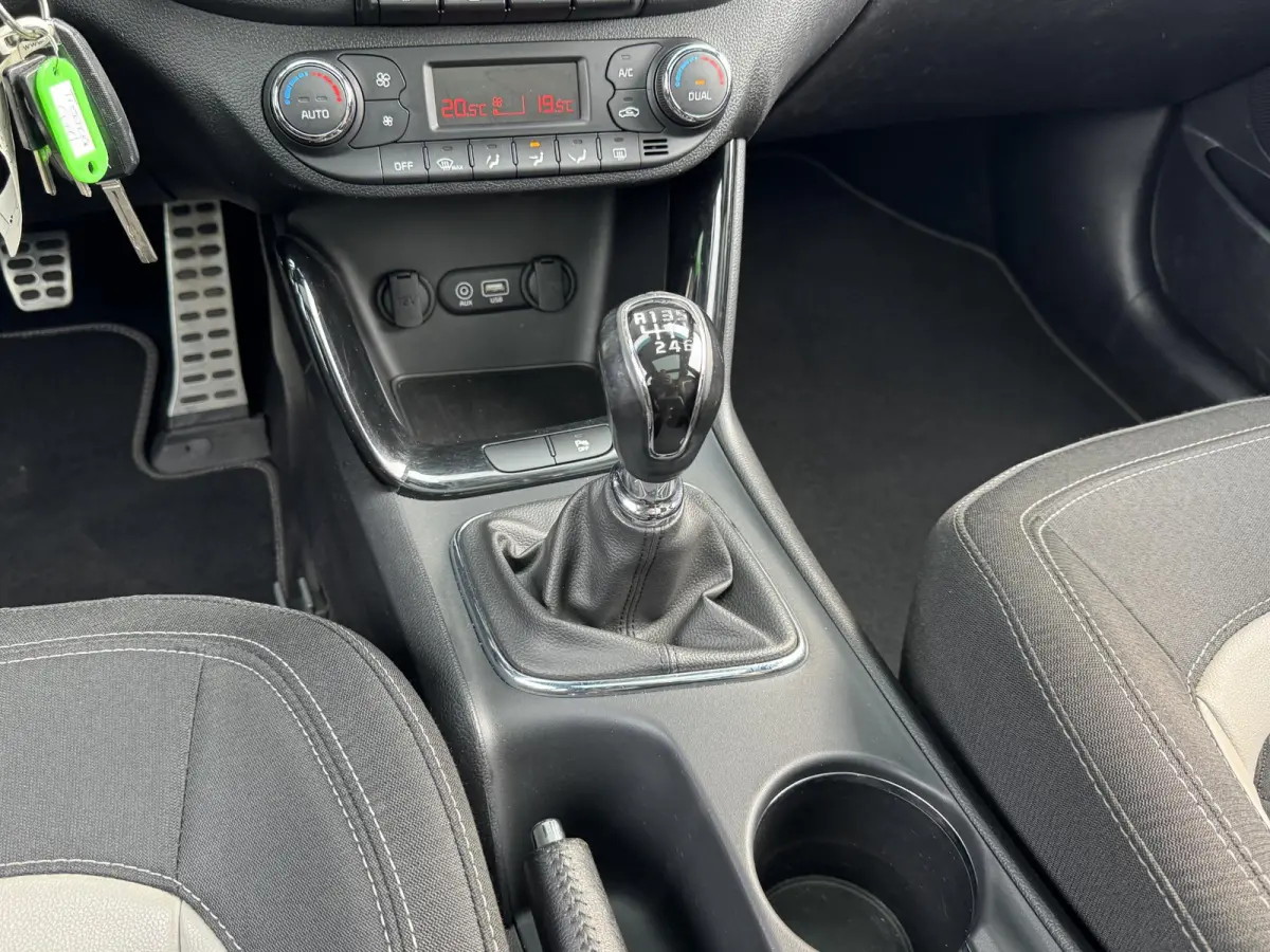 1.0 T-GDI GT-LINE EDITION I TREKHAAK I SCHUIF/KANTELDAK I APPLE CARPLAY I CLIMATE CONTROL