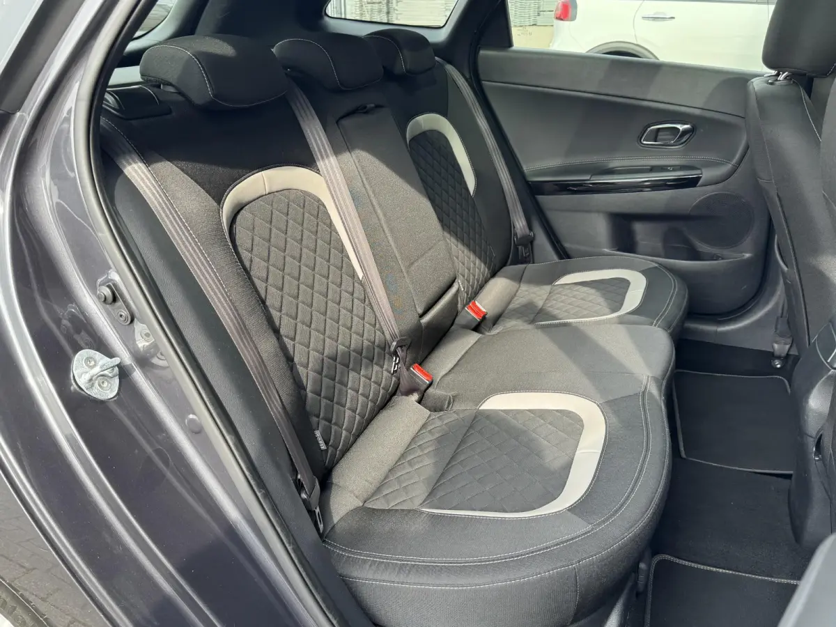 1.0 T-GDI GT-LINE EDITION I TREKHAAK I SCHUIF/KANTELDAK I APPLE CARPLAY I CLIMATE CONTROL