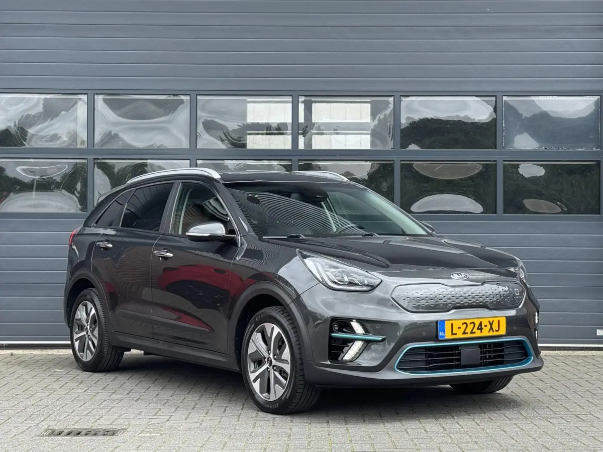 DYNAMICPLUSLINE 64 KWH (100% SOH) I TREKHAAK I SCHUIF/KANTELDAK I ADAPTIVE CRUISE CONTROL I PARKEERCAMERA