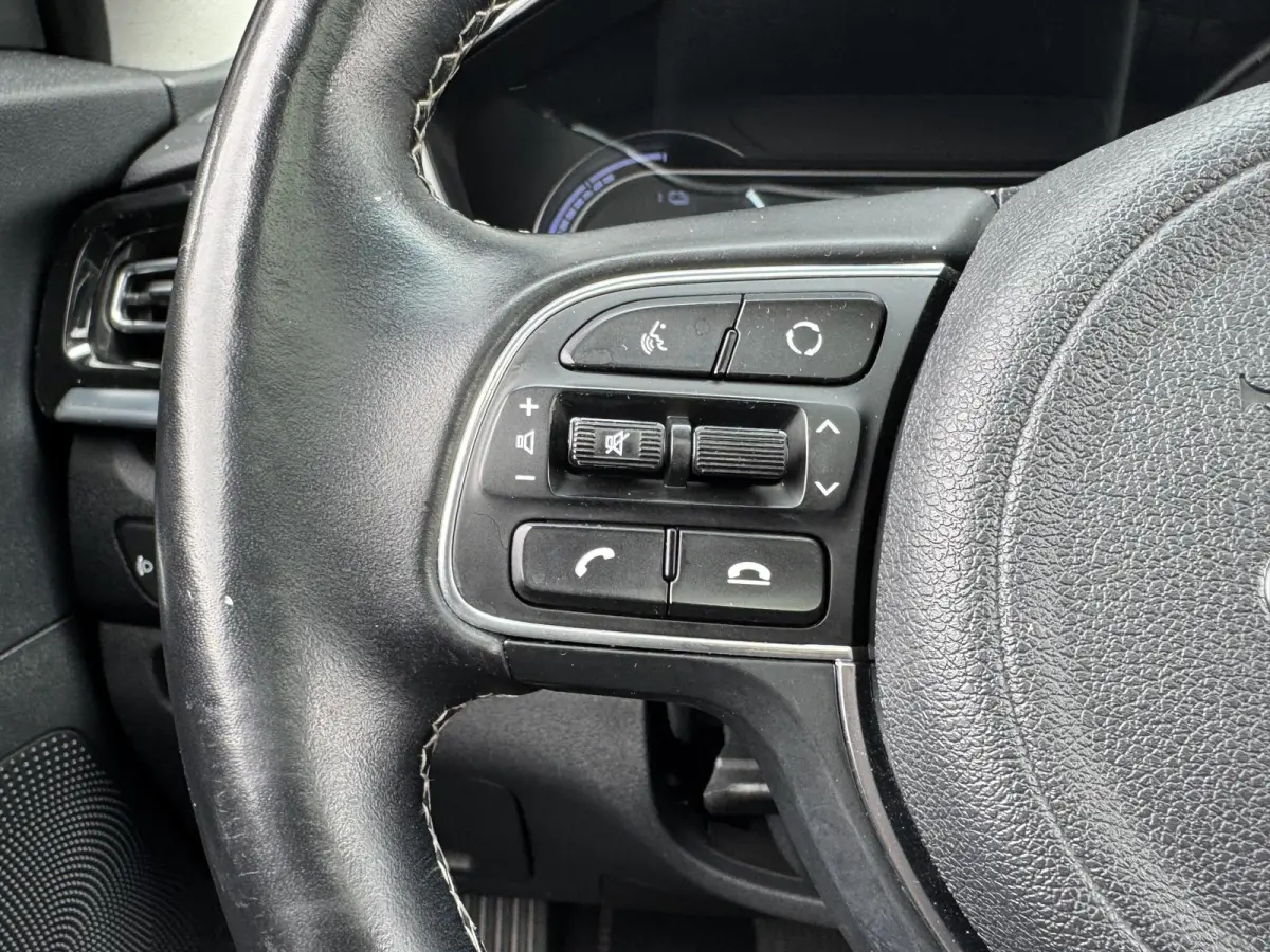 DYNAMICPLUSLINE 64 KWH (100% SOH) I TREKHAAK I SCHUIF/KANTELDAK I ADAPTIVE CRUISE CONTROL I PARKEERCAMERA
