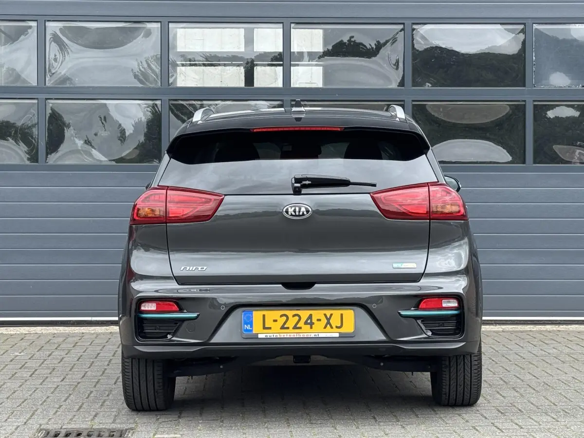 DYNAMICPLUSLINE 64 KWH (100% SOH) I TREKHAAK I SCHUIF/KANTELDAK I ADAPTIVE CRUISE CONTROL I PARKEERCAMERA
