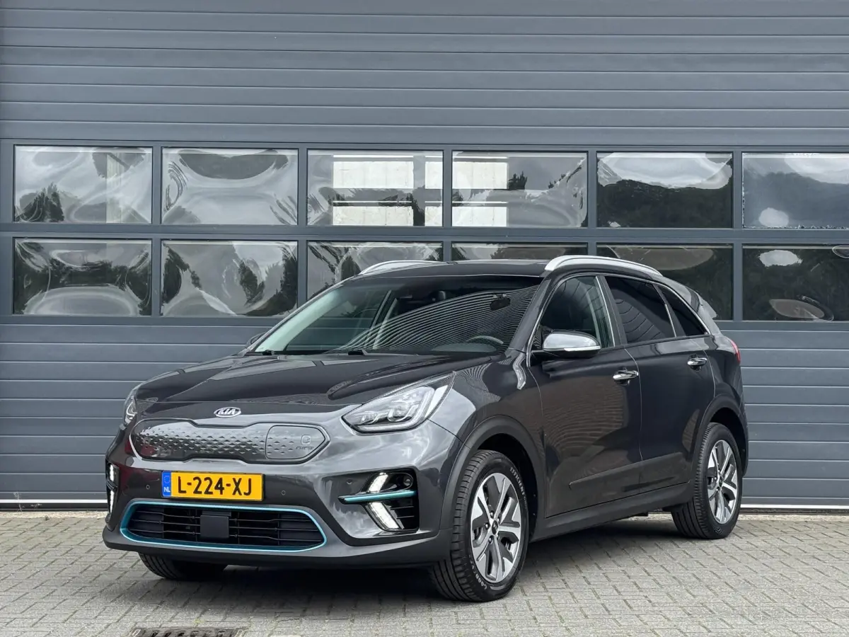 DYNAMICPLUSLINE 64 KWH (100% SOH) I TREKHAAK I SCHUIF/KANTELDAK I ADAPTIVE CRUISE CONTROL I PARKEERCAMERA
