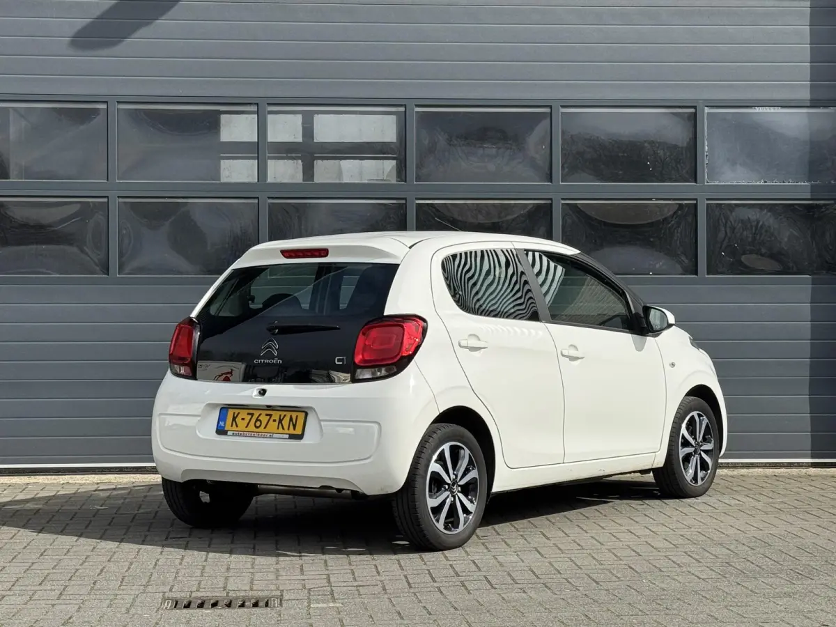 1.0 VTI SHINE I APPLE CARPLAY I 5-DEURS I LICHT METALEN VELGEN I P-CAMERA