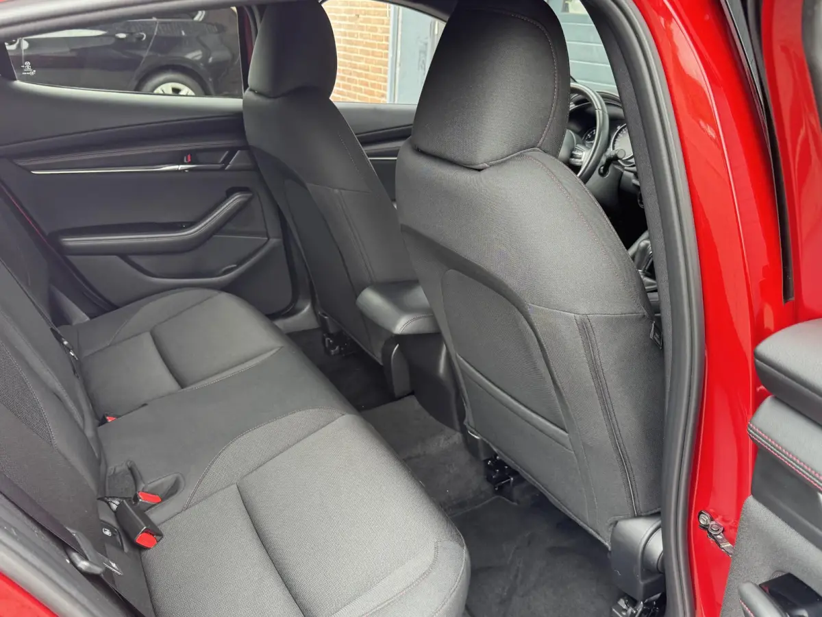 2.0 E-SKYACTIV-G M HYBRID 150 HOMURA I AUTOMAAT I P-CAMERA I ADAPTIVE CRUISE CONTROL I STOELVERWARMING