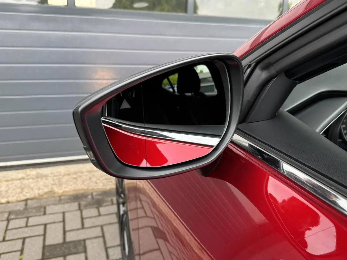 2.0 E-SKYACTIV-G M HYBRID 150 HOMURA I AUTOMAAT I P-CAMERA I ADAPTIVE CRUISE CONTROL I STOELVERWARMING